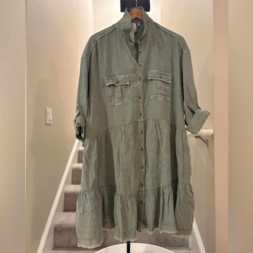 NWT Pilcro Anthropologie Deanne Tiered Mini Shirtdress in Moss 1X